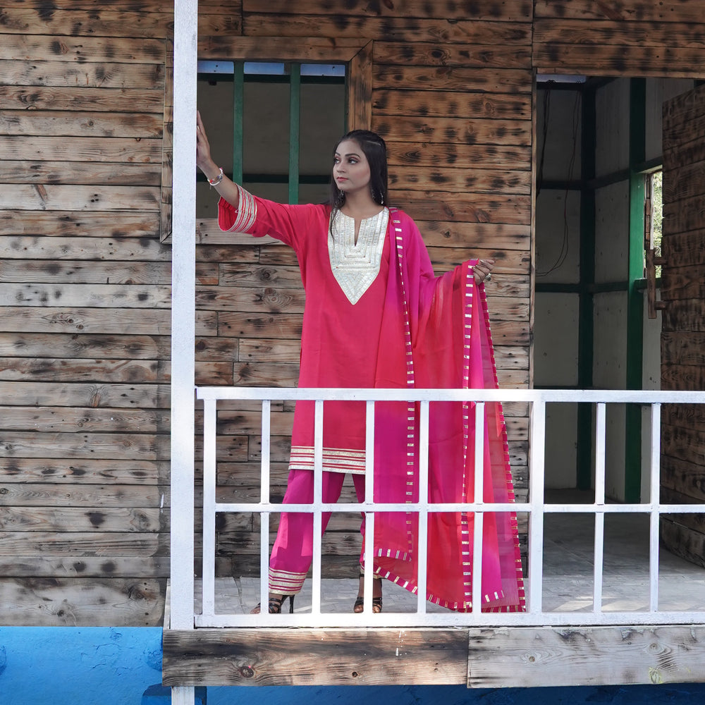 Magenta Pakistani Suit SC 100